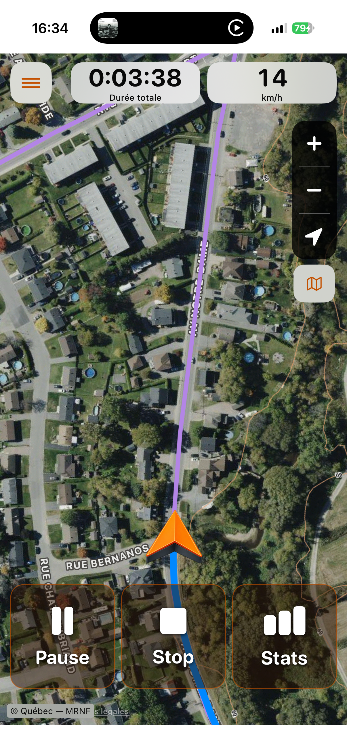 Navigation HarVride sur fond satellite avec un repère orange
